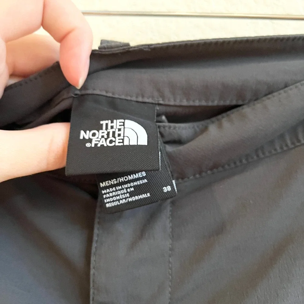 The North Face Mens Sz 38 Gray Stretch Cargo Shorts Outdoor Hiking Quick‎ Dry
